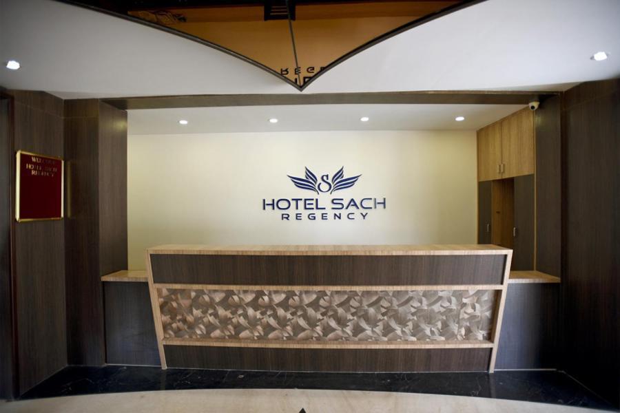 Ананд: Hotel Sach Regency