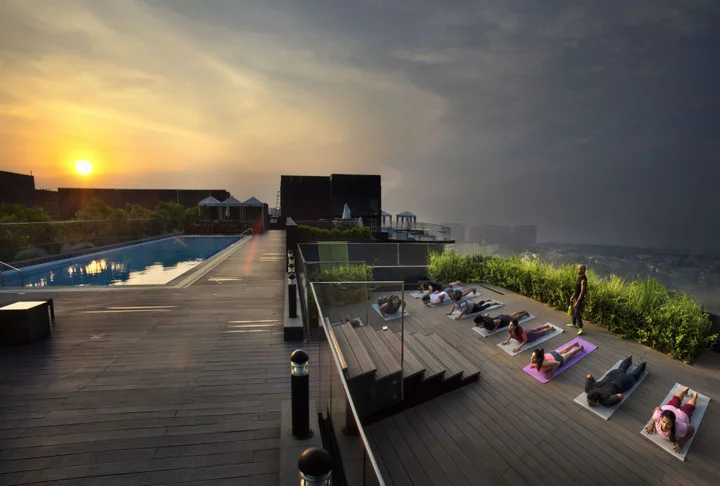 Бангалор: The Waverly Hotel & Residences