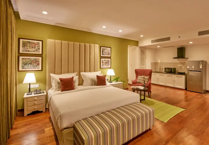 Бангалор: The Waverly Hotel & Residences