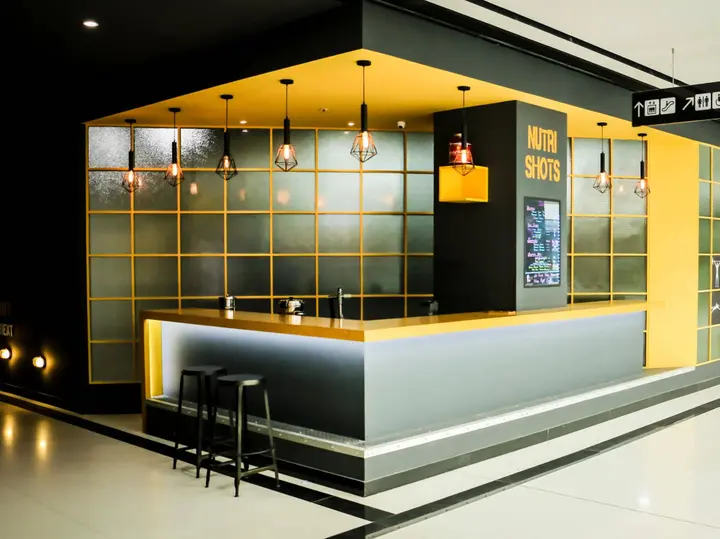 Бангалор: The Waverly Hotel & Residences