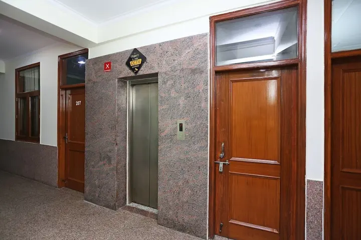 Нойда: Noida Nest Guest House
