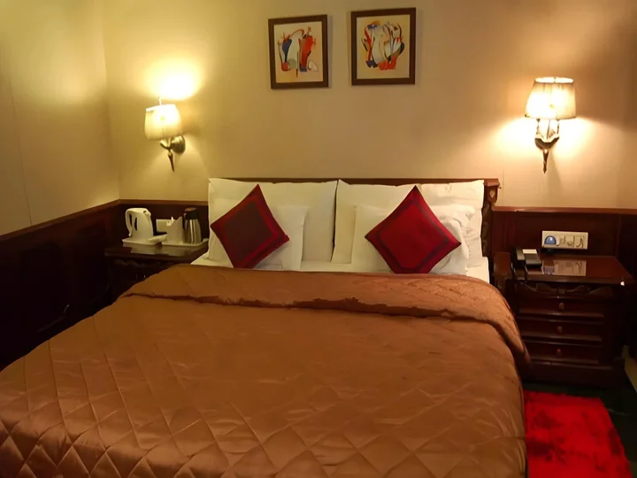 Барейлли: Hotel Diplomat Residency
