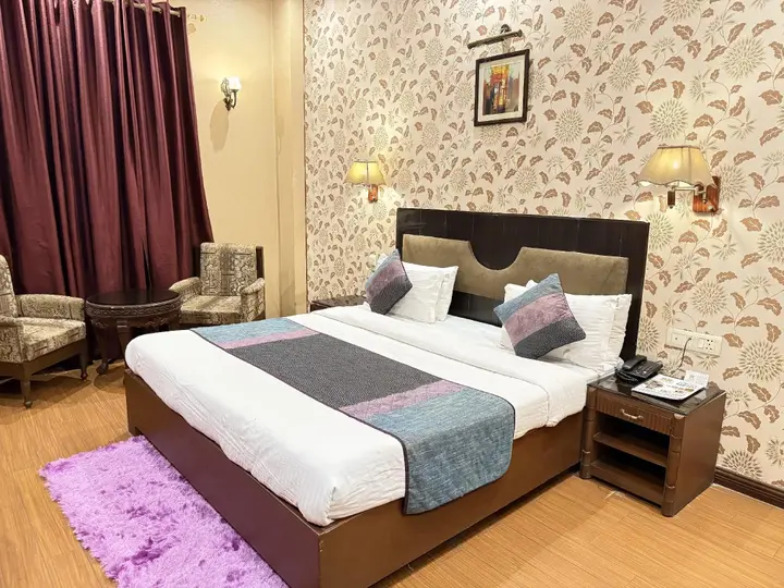 Барейлли: Hotel Diplomat Residency