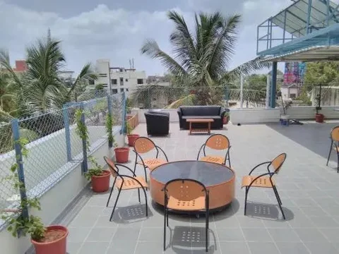 Нашик: Aashiyana Inn