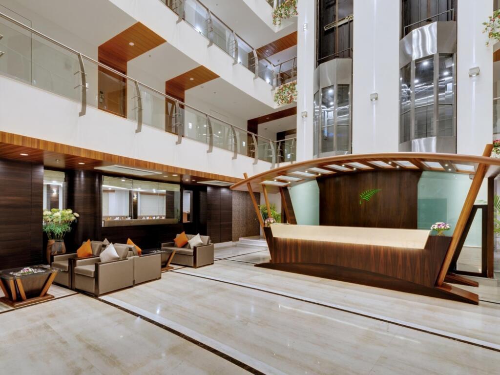 Пимпри-Чинчвад: The Fern Residency, MIDC - Pune
