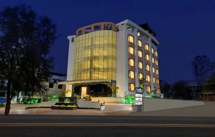 Пимпри-Чинчвад: The Fern Residency, MIDC - Pune