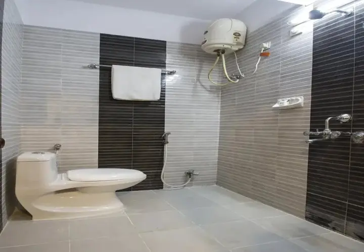 Хидерабад: OYO 3968 Chandras Residency