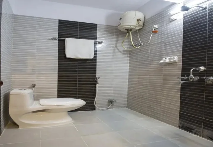 Хидерабад: OYO 3968 Chandras Residency