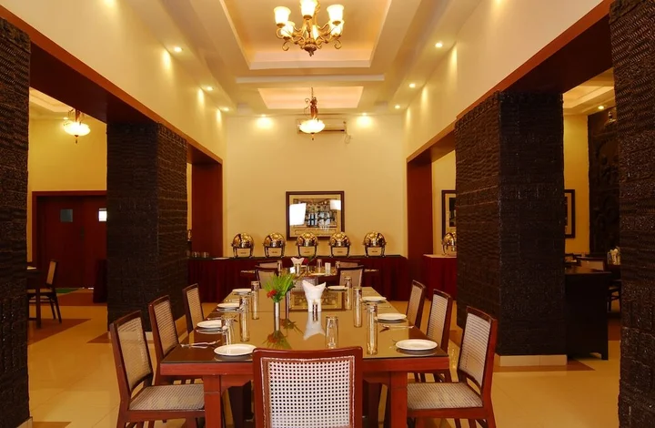 Пури: Chanakya BNR Hotel Puri