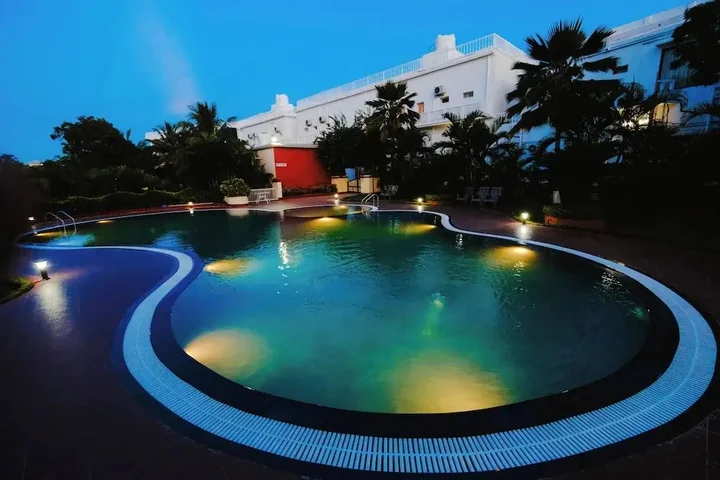 Пури: Chanakya BNR Hotel Puri