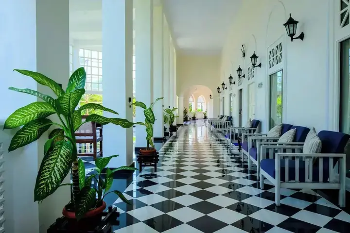 Пури: Chanakya BNR Hotel Puri