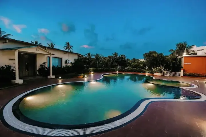 Пури: Chanakya BNR Hotel Puri