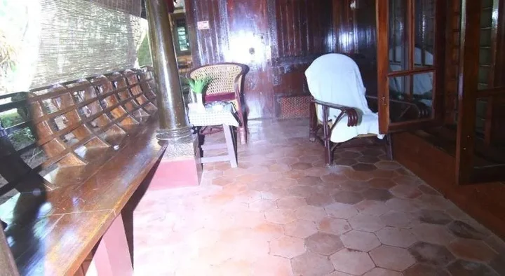 Варкала: Varkala Marine Palace