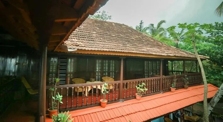 Варкала: Varkala Marine Palace