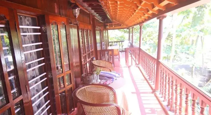 Варкала: Varkala Marine Palace