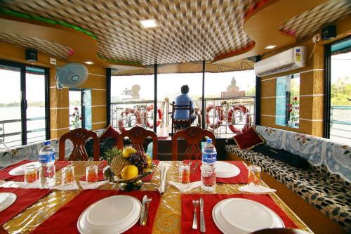 Marari houseboat — фото 1
