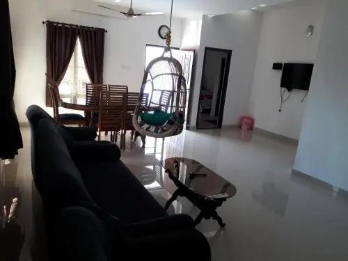 Куттикканам: Thekkekara Tourist Home Vagamon