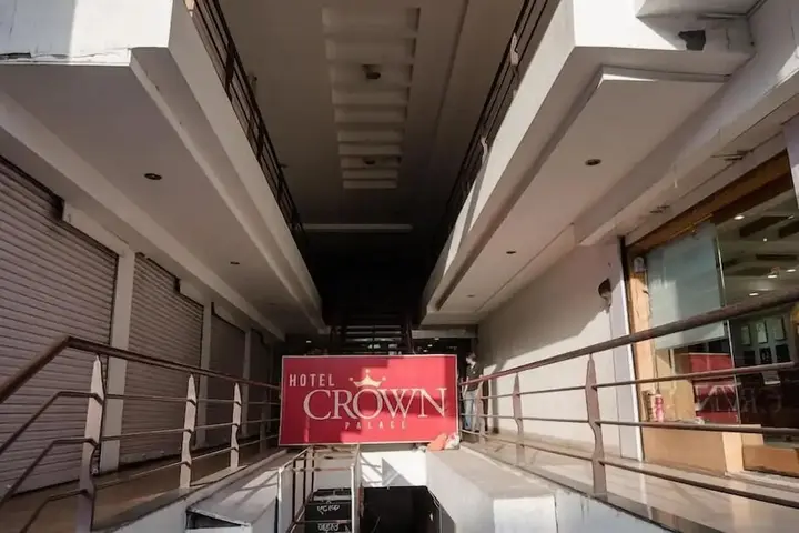Бхопал: Hotel Crown Palace