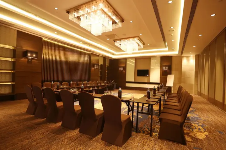 Нью-Дели: Pride Plaza Hotel Aerocity New Delhi