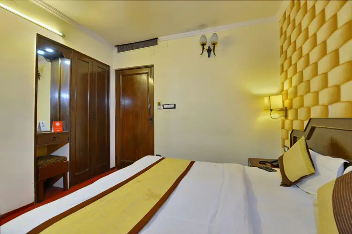 Джайпур: Hotel Maharani Plaza
