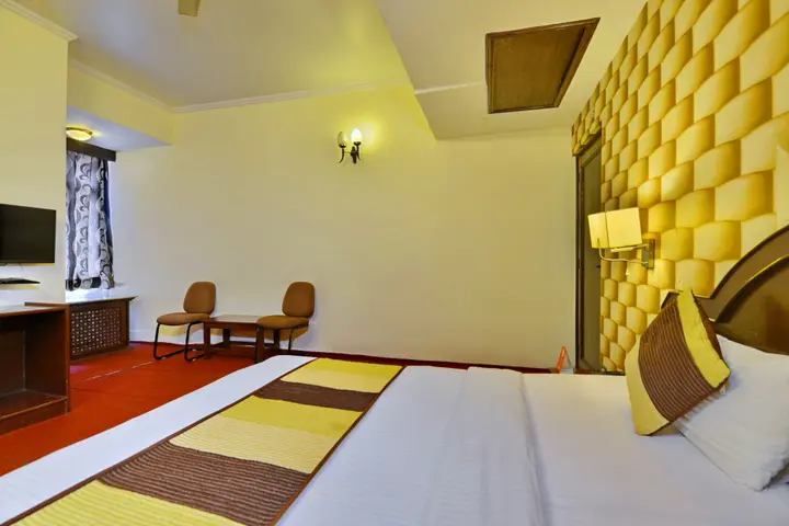Джайпур: Hotel Maharani Plaza