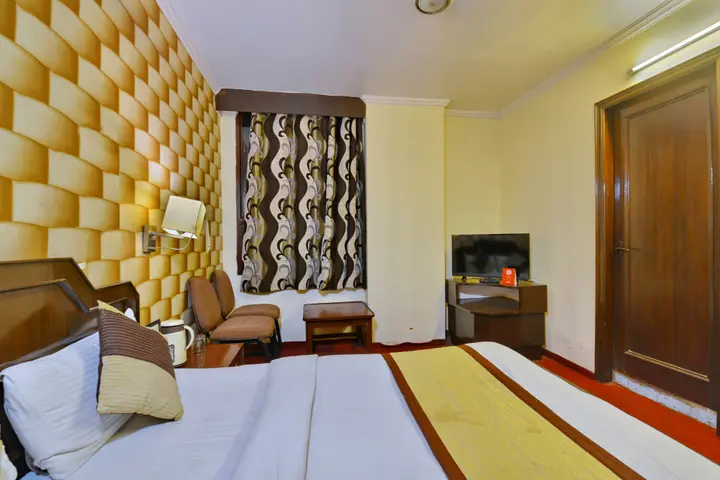 Джайпур: Hotel Maharani Plaza