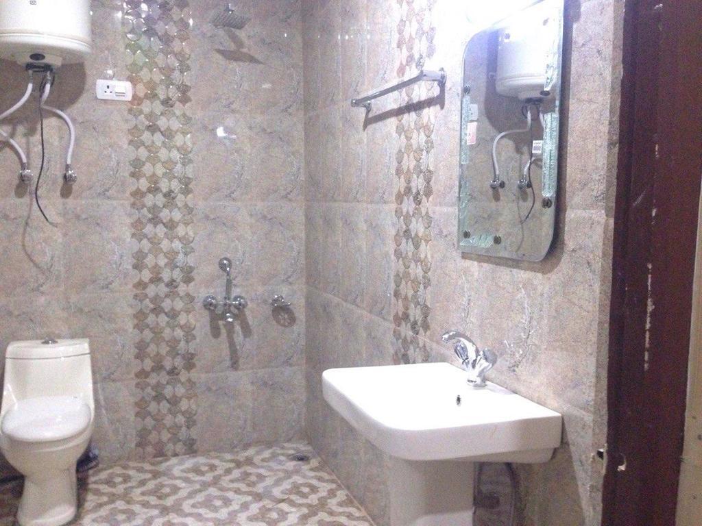 Шринагар: Hotel Babu