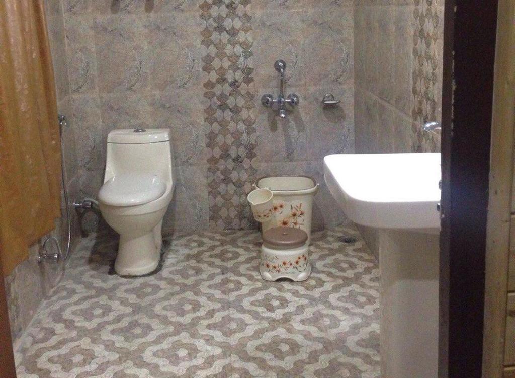 Шринагар: Hotel Babu