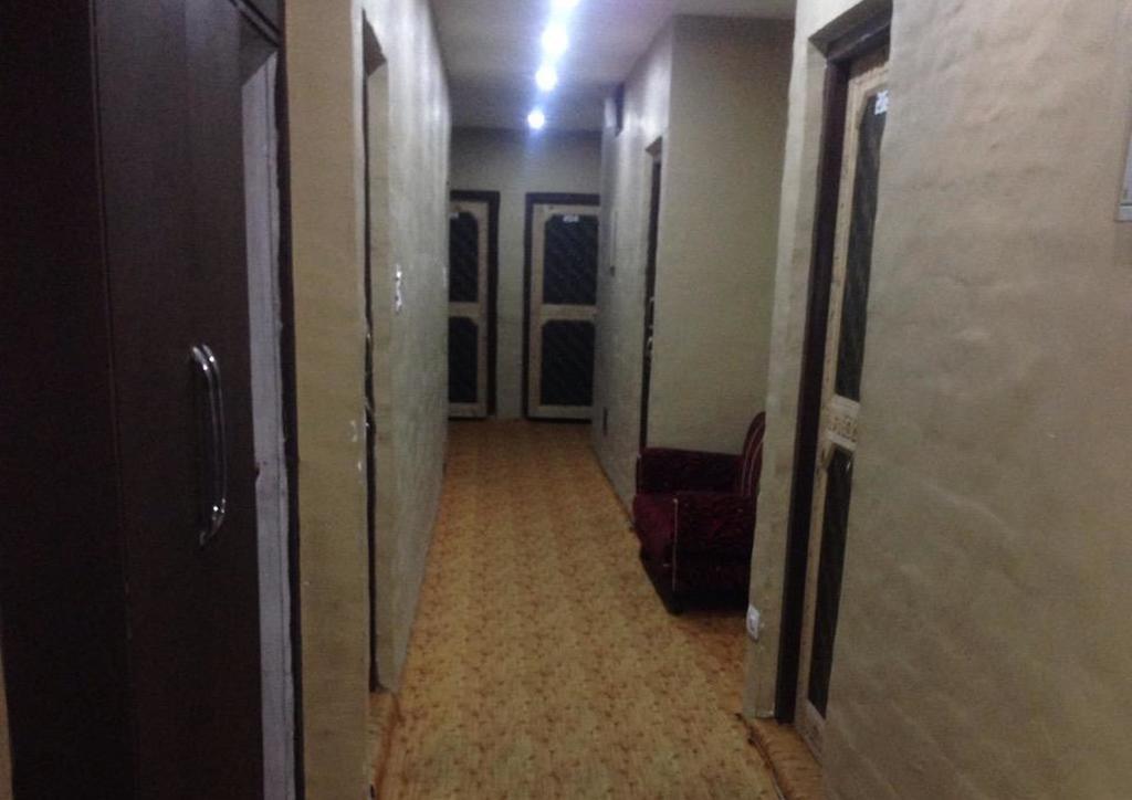 Шринагар: Hotel Babu