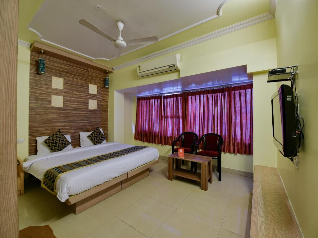 OYO 2289 Hotel Radha Palace — фото 1