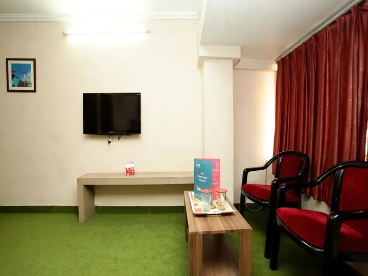 Джайпур: OYO 2289 Hotel Radha Palace