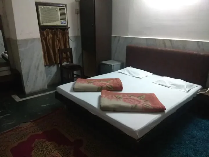 Гувахати: Hotel Prince