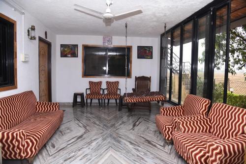 Лонавала: Sunayan Bungalow