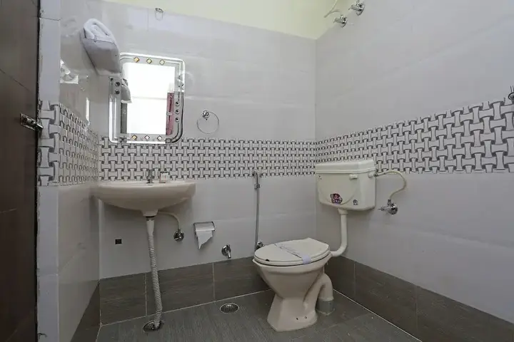 Джайпур: Collection O 28716 Panchasheel Enclave
