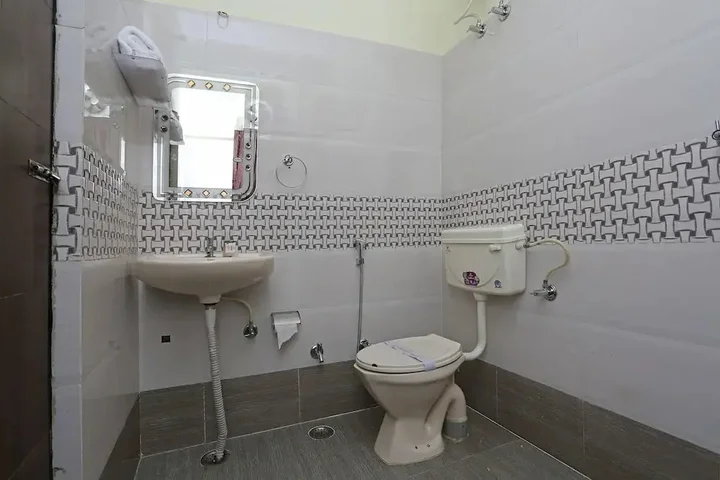 Джайпур: Collection O 28716 Panchasheel Enclave