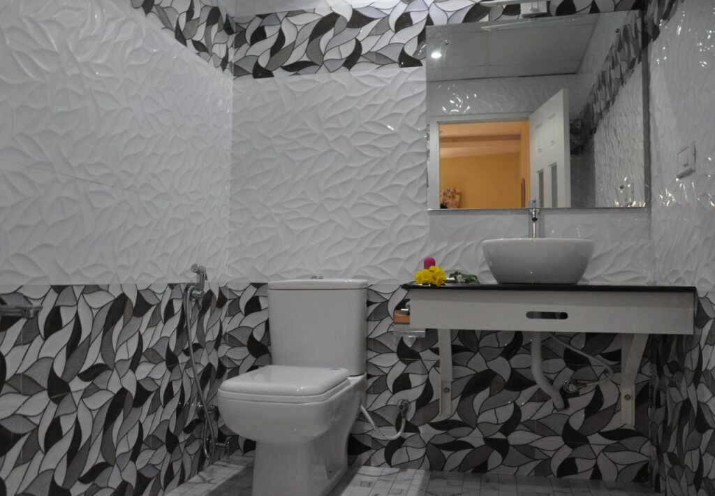 Коччи: Daffodils Spice Court