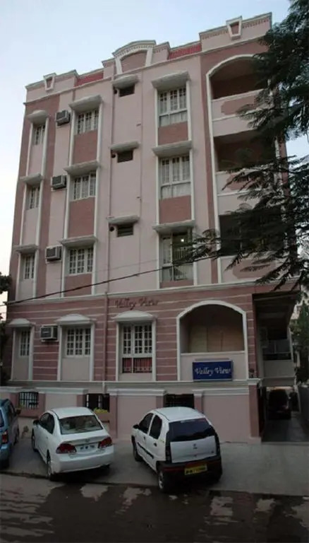 14 Square Banjara Hills — фото 1