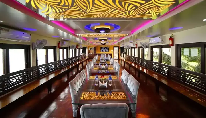 Аллеппи: Kerala Vacation Houseboat