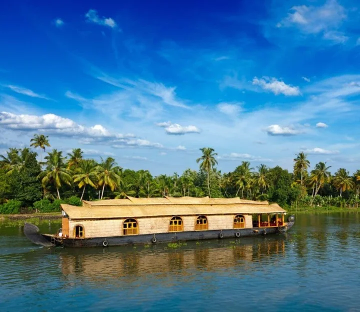 Аллеппи: Kerala Vacation Houseboat