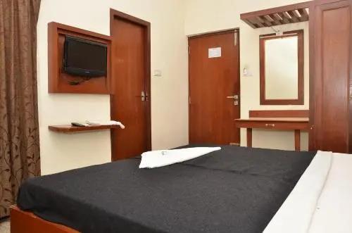 Пунди: Taj Samudra Hotel & Restaurants