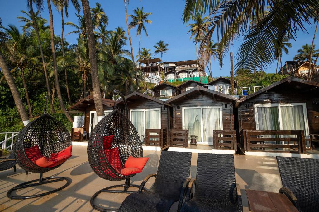 Antares Beach Resort — фото 1