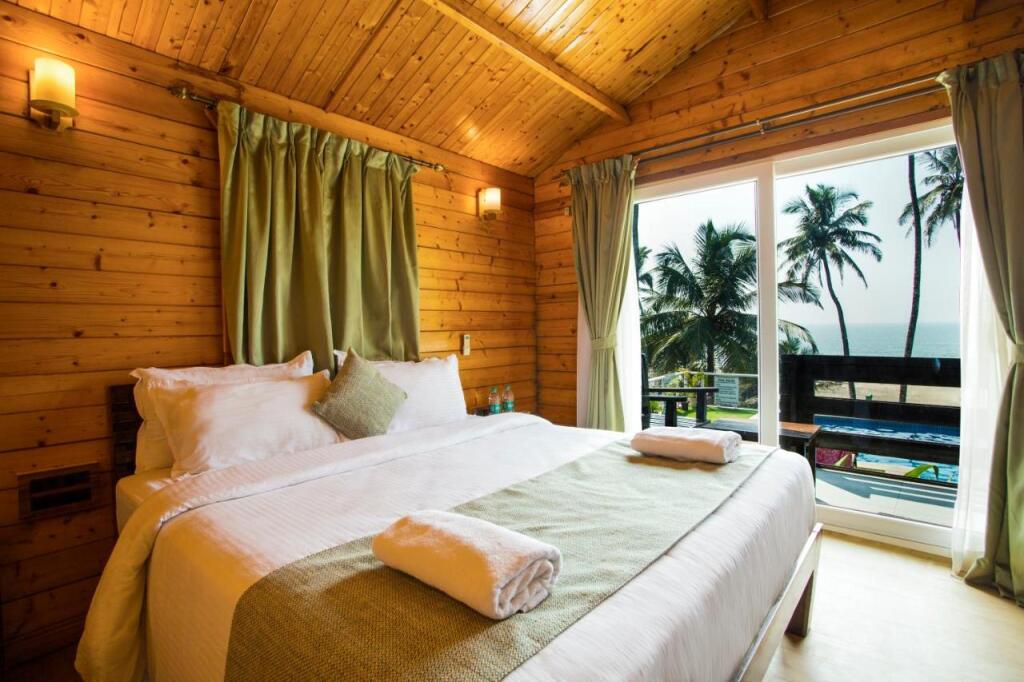 Antares Beach Resort — фото 3