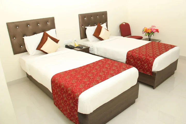 Секундерабад: Collection O 3169 Hotel Lotus Grand
