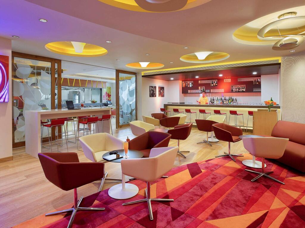 Ченнаи: ibis Chennai City Centre Hotel