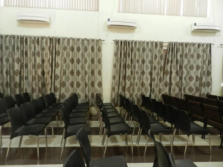 Колхапур: Hotel K Square