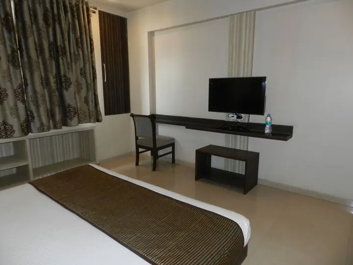 Колхапур: Hotel K Square