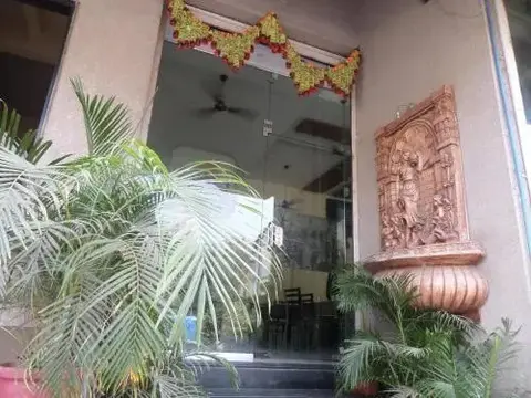 Колхапур: Dakkhan Lodging