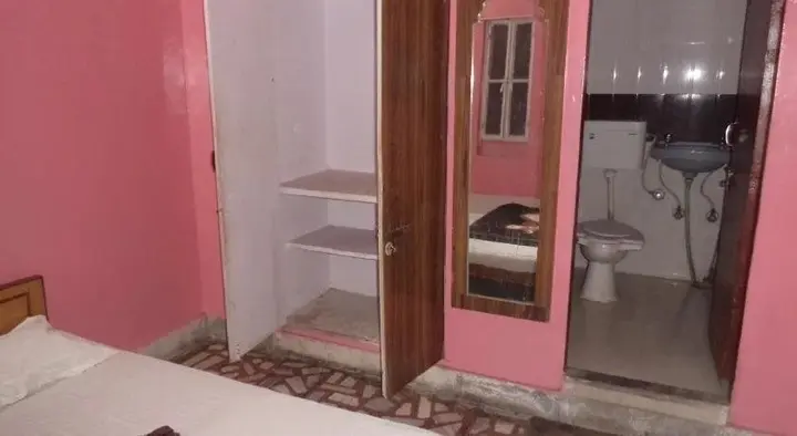 Джайпур: Hotel Gajraj Bari