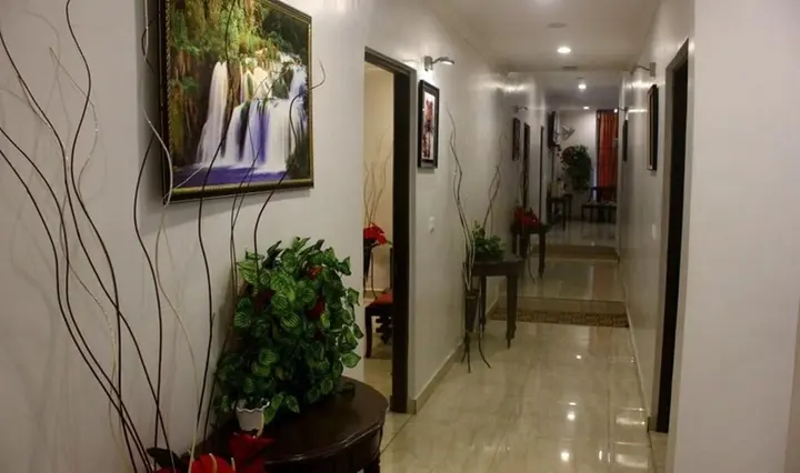 Нью-Дели: Milestone Hotel & Resort