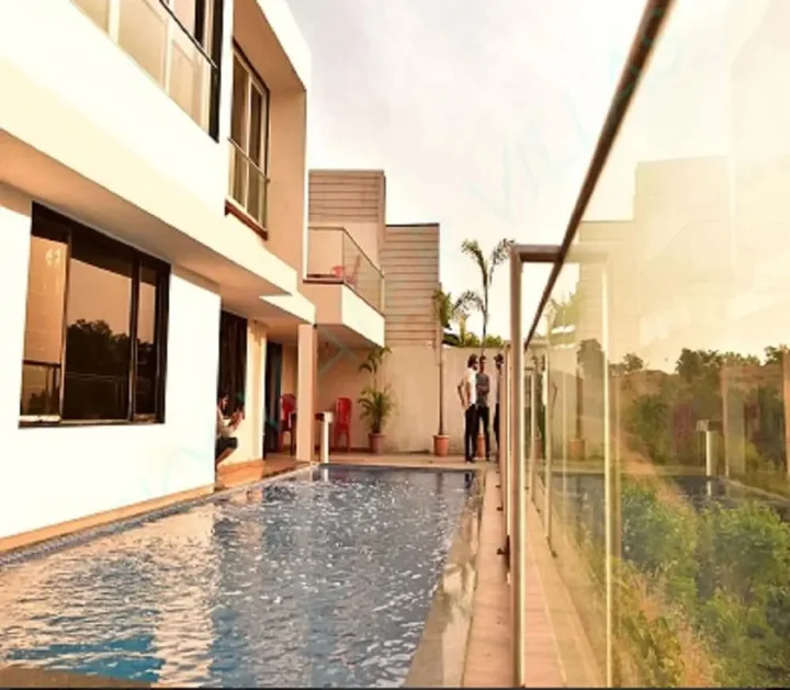 Игатпури: SkyWater Villas And Lifestyle